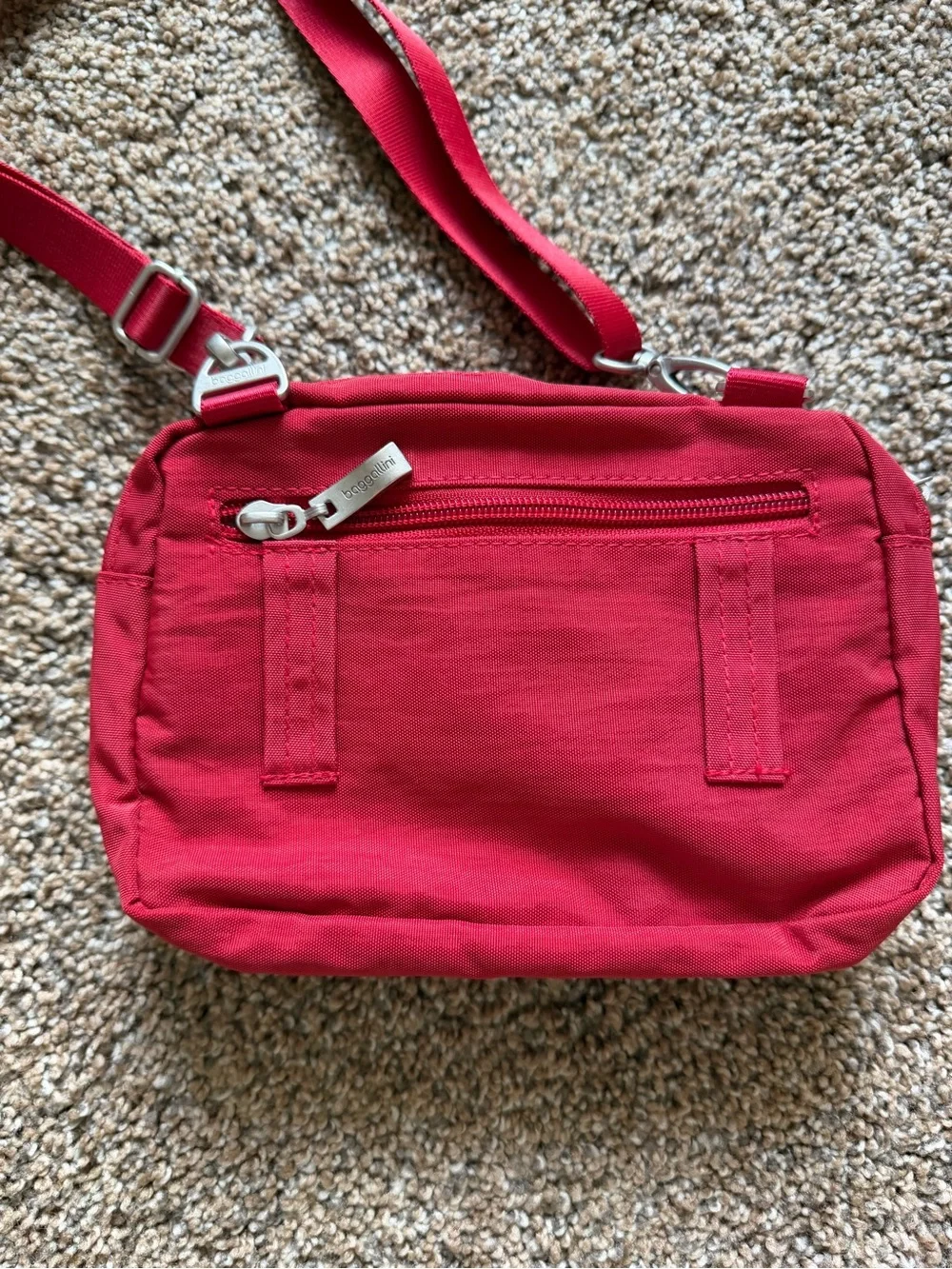 BAGGALLINI Bright Red Legacy Triple Zip Bagg Crossbody Convertible Clutch Waist